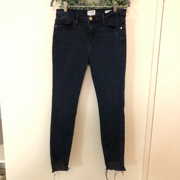 FRAME “le skinny de Jeanne” stagger hem jeans - Picture 3 of 13